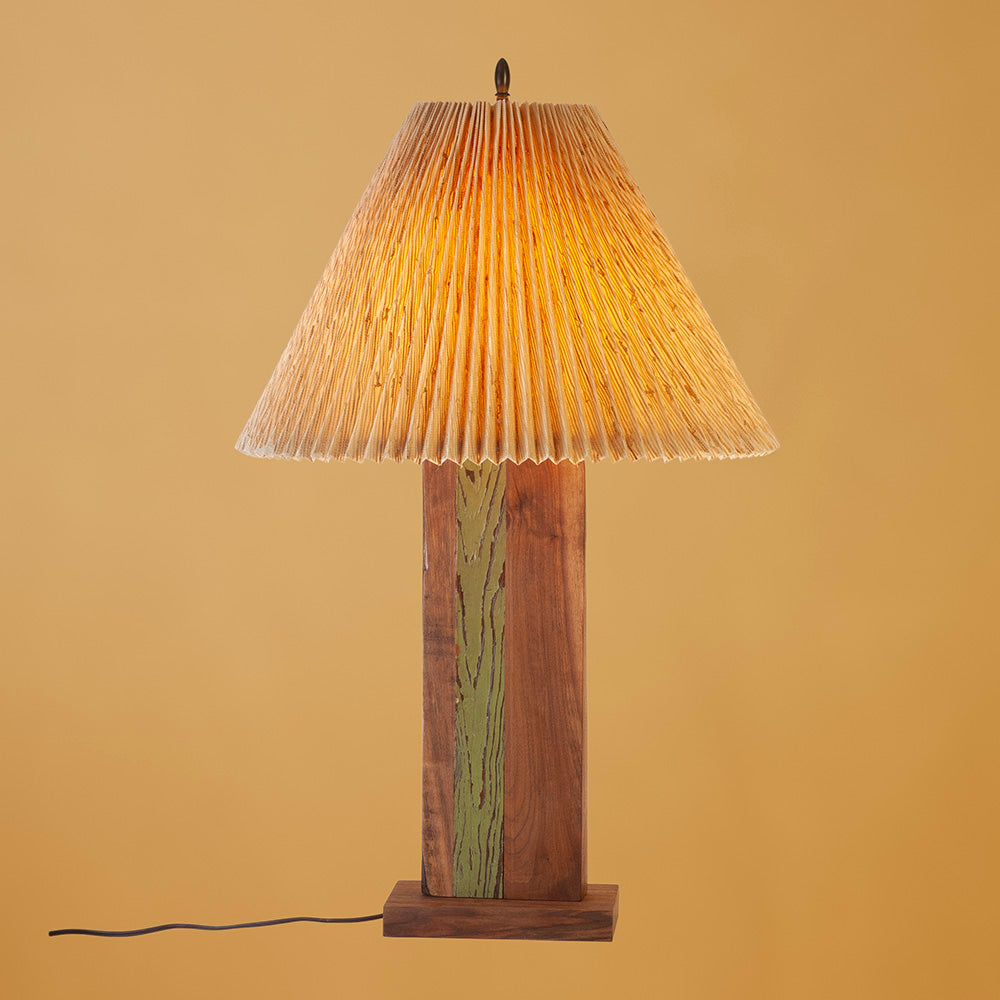 Walnut / Reclaimed