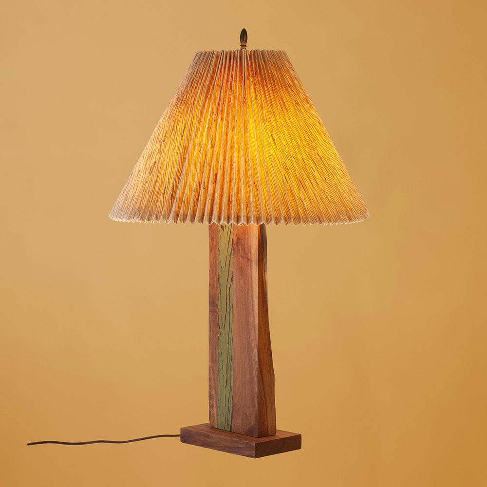 Walnut / Reclaimed